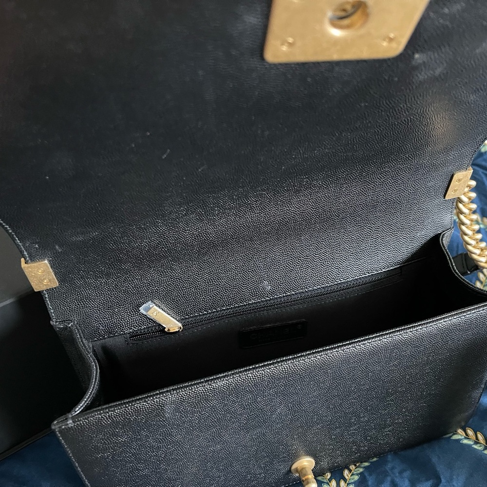 CHANEL boy bag Large - Picture 6 of 8